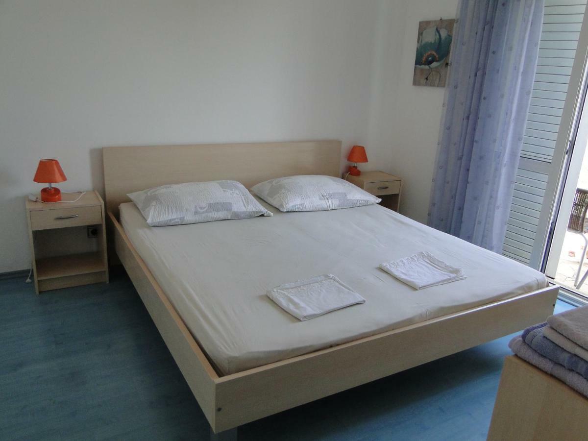 Radojka Hotel พรีมอชเตน ภายนอก รูปภาพ